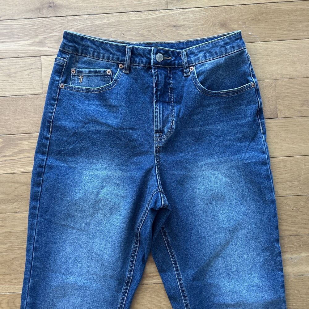 FRYE Women’s Straight Denim Jeans Women's Size 6/28 - Picture 5 of 8